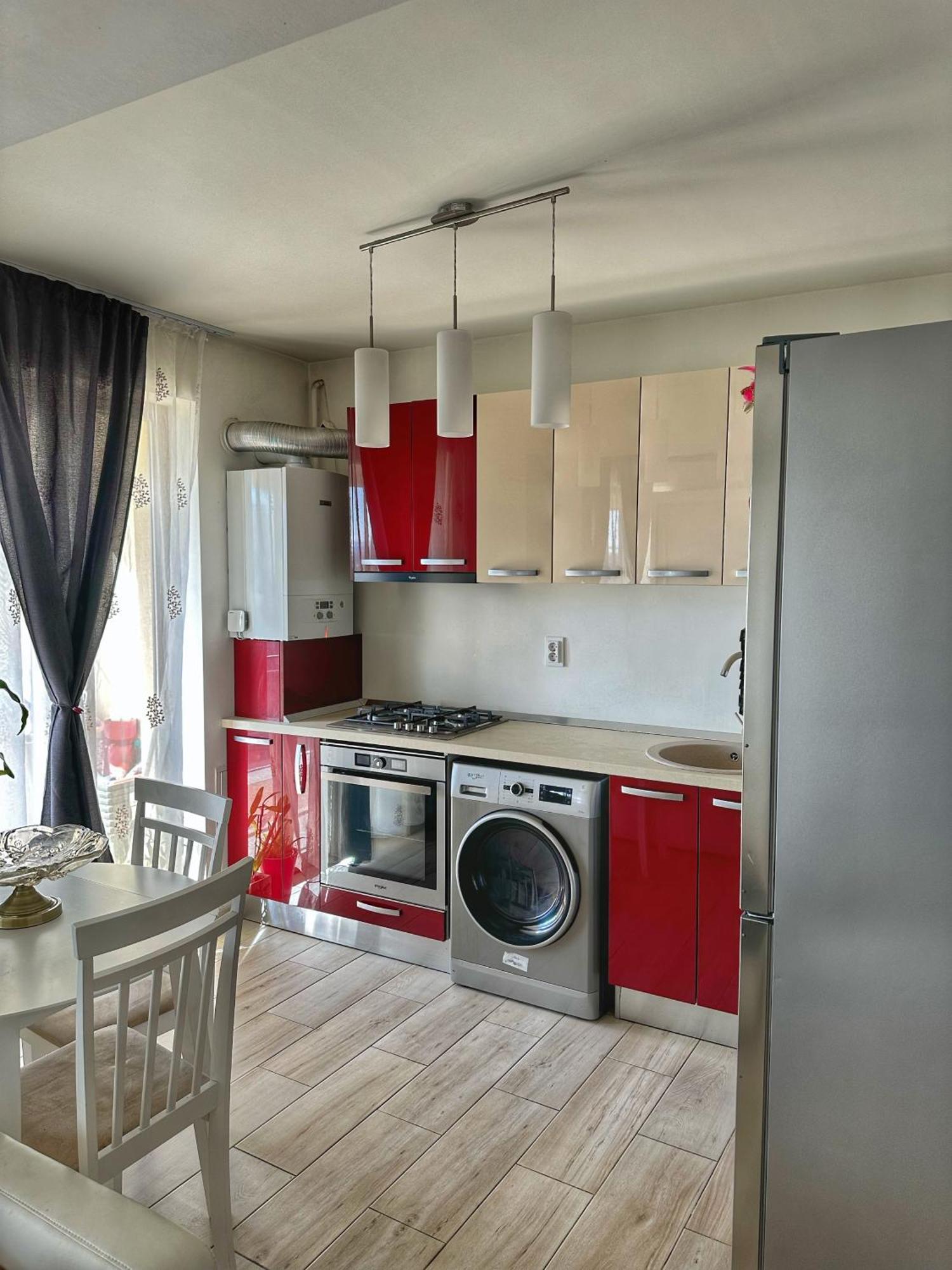 Fancy Apartament Promenada Balcon Panoramic, Parcare, Incalzire Pardoseala, Self Check In Craiova Eksteriør bilde